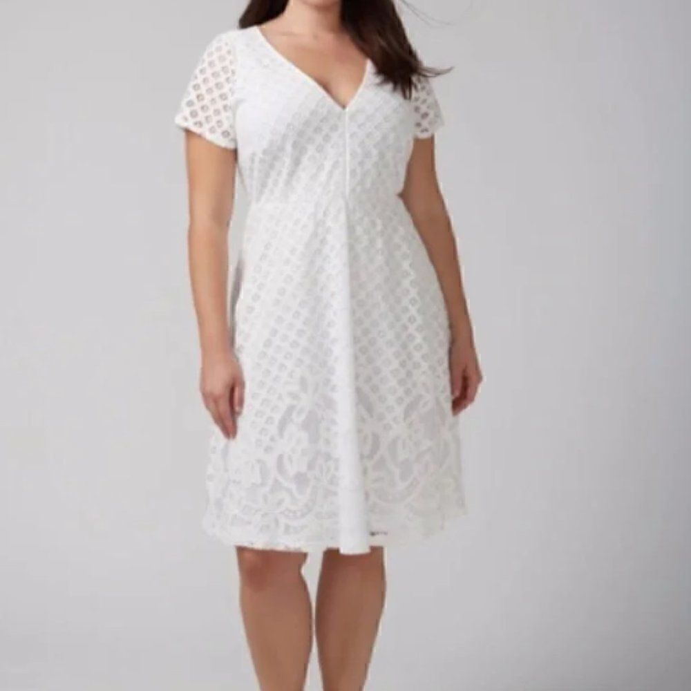 NWT Lane Bryant White Eyelet Lace V Neck Dress 28